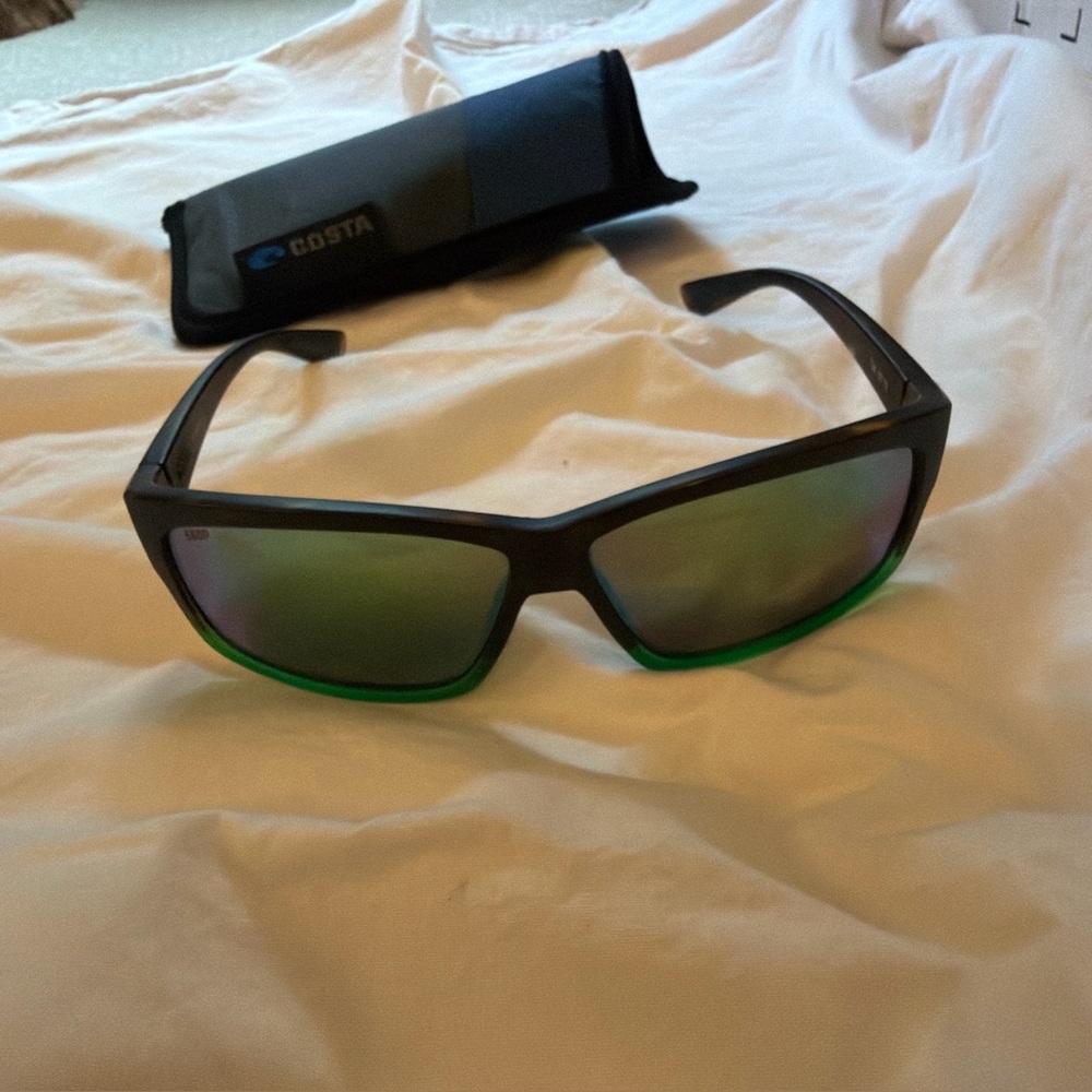 Costa Black Frames with Green Lenses Sunglasses